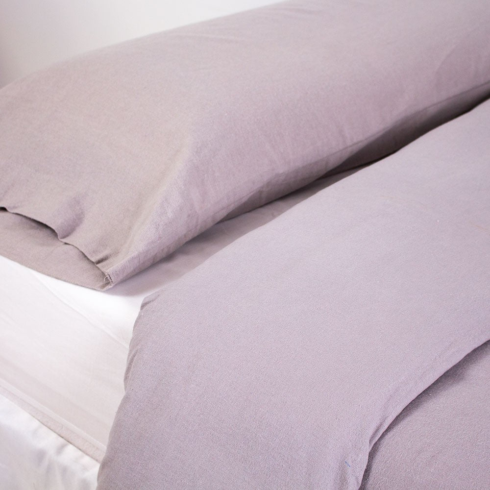 CAPA DE EDREDOM DE FLANELA LISA