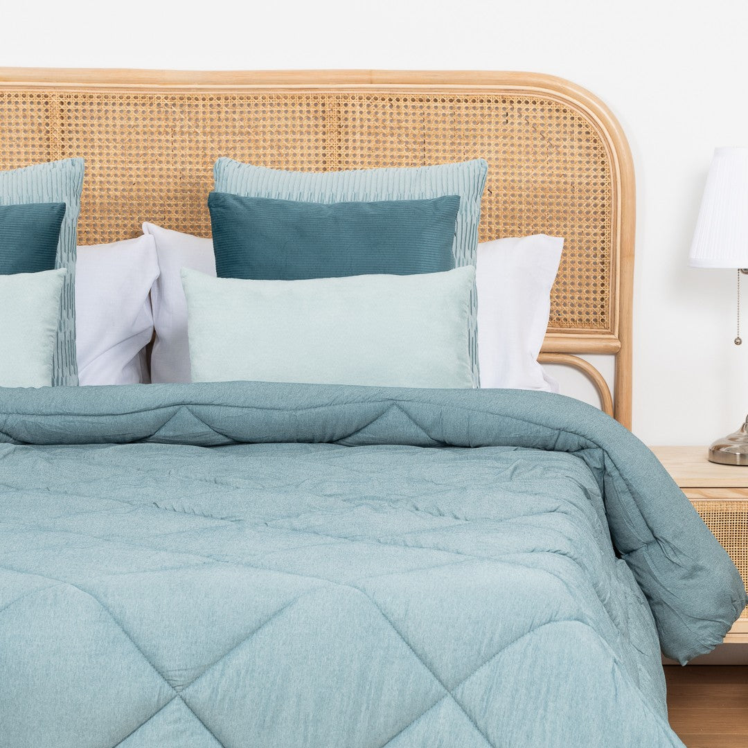 Edredom liso com efeito desgastado