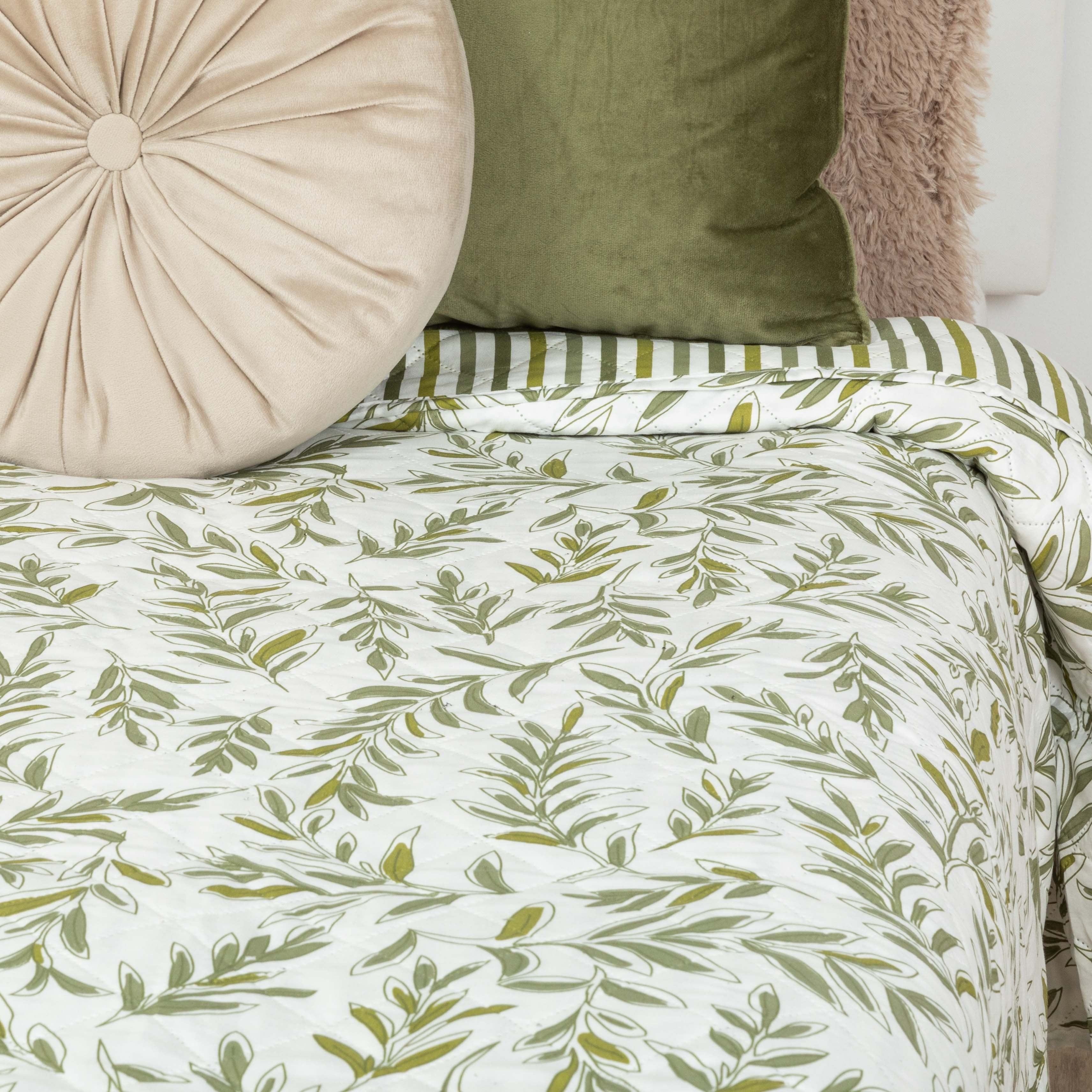 Colcha bouti Caliope verde caceria