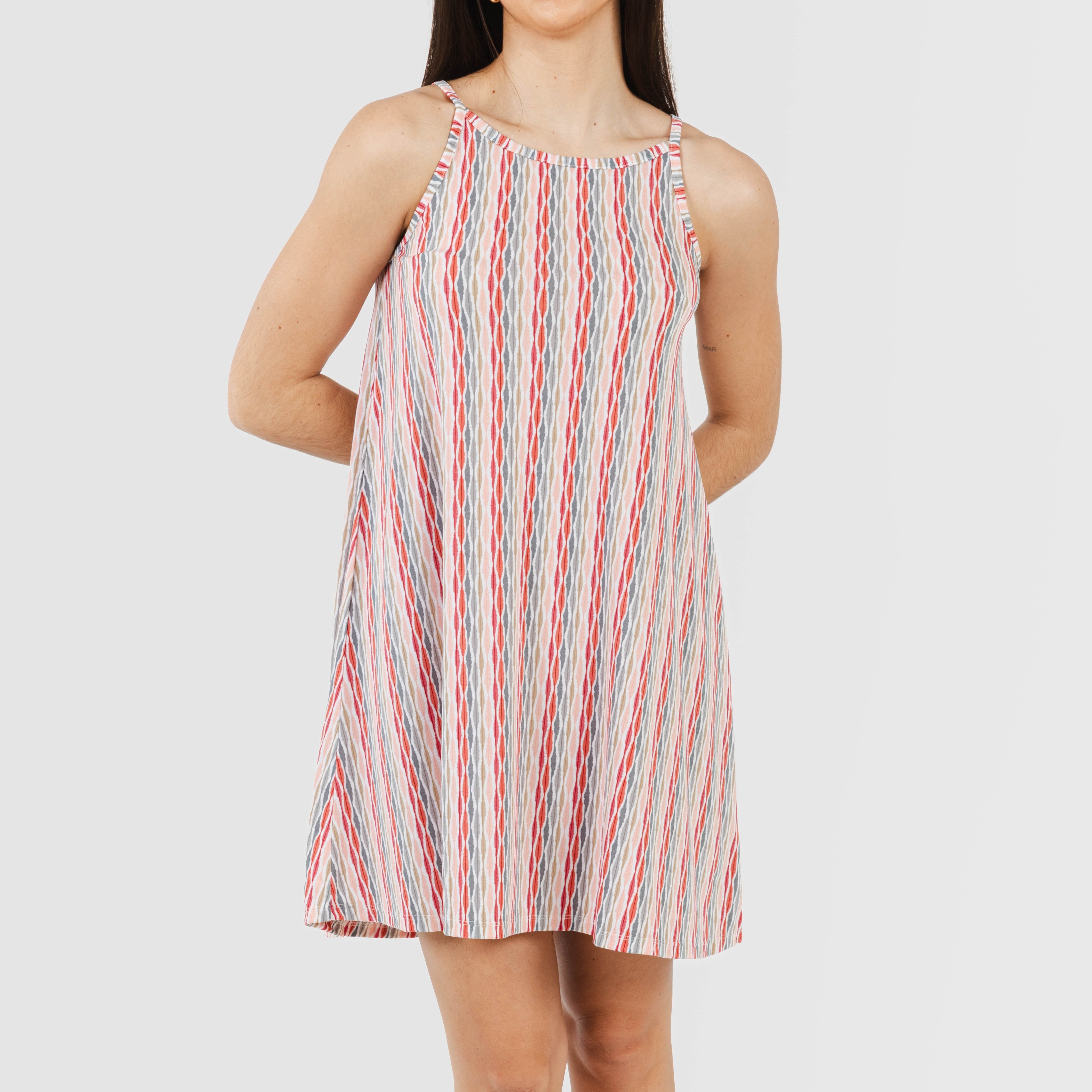 Vestido curto tomara que caia de crepe, Villa Rosa