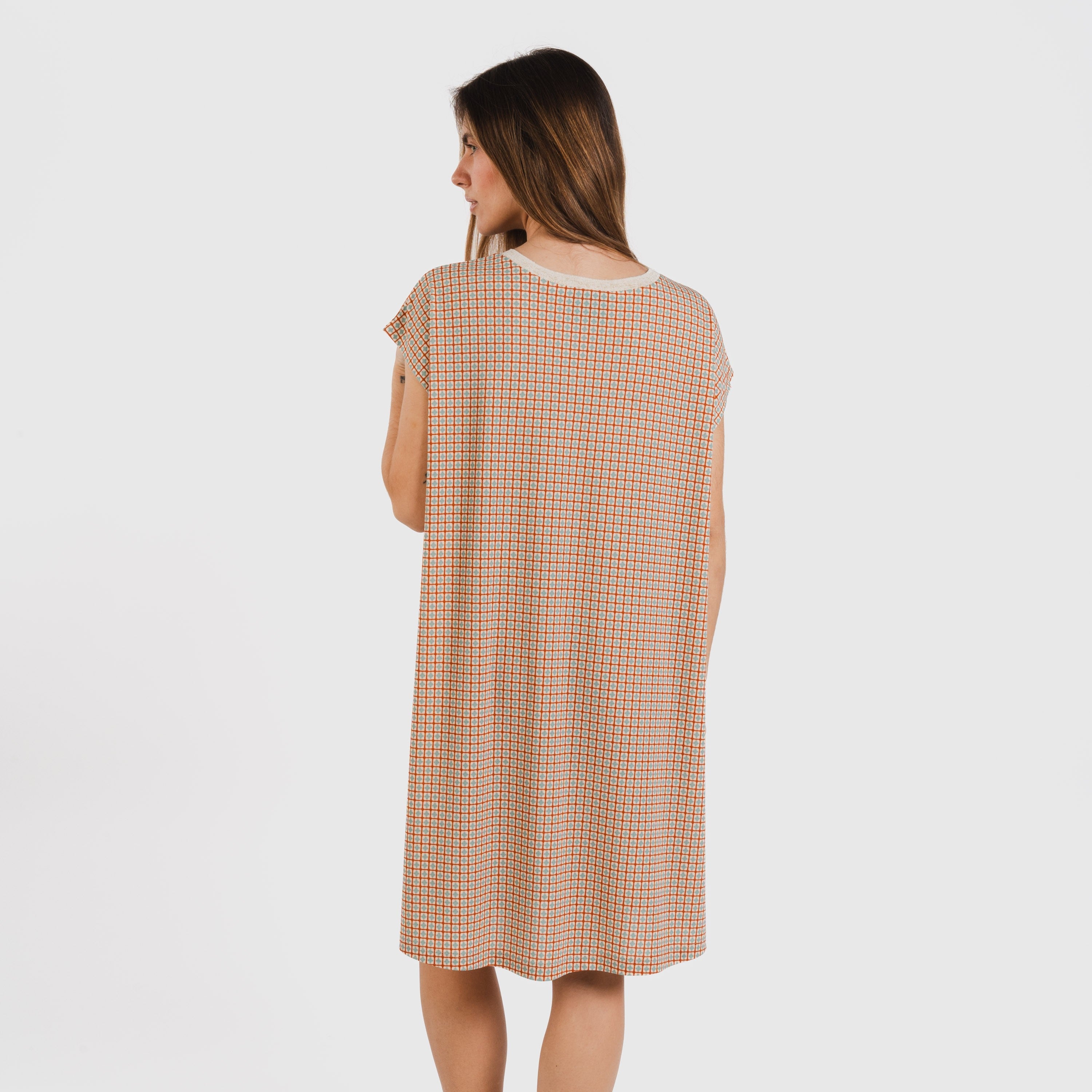 Vestido de crepe de manga curta Tamila tile