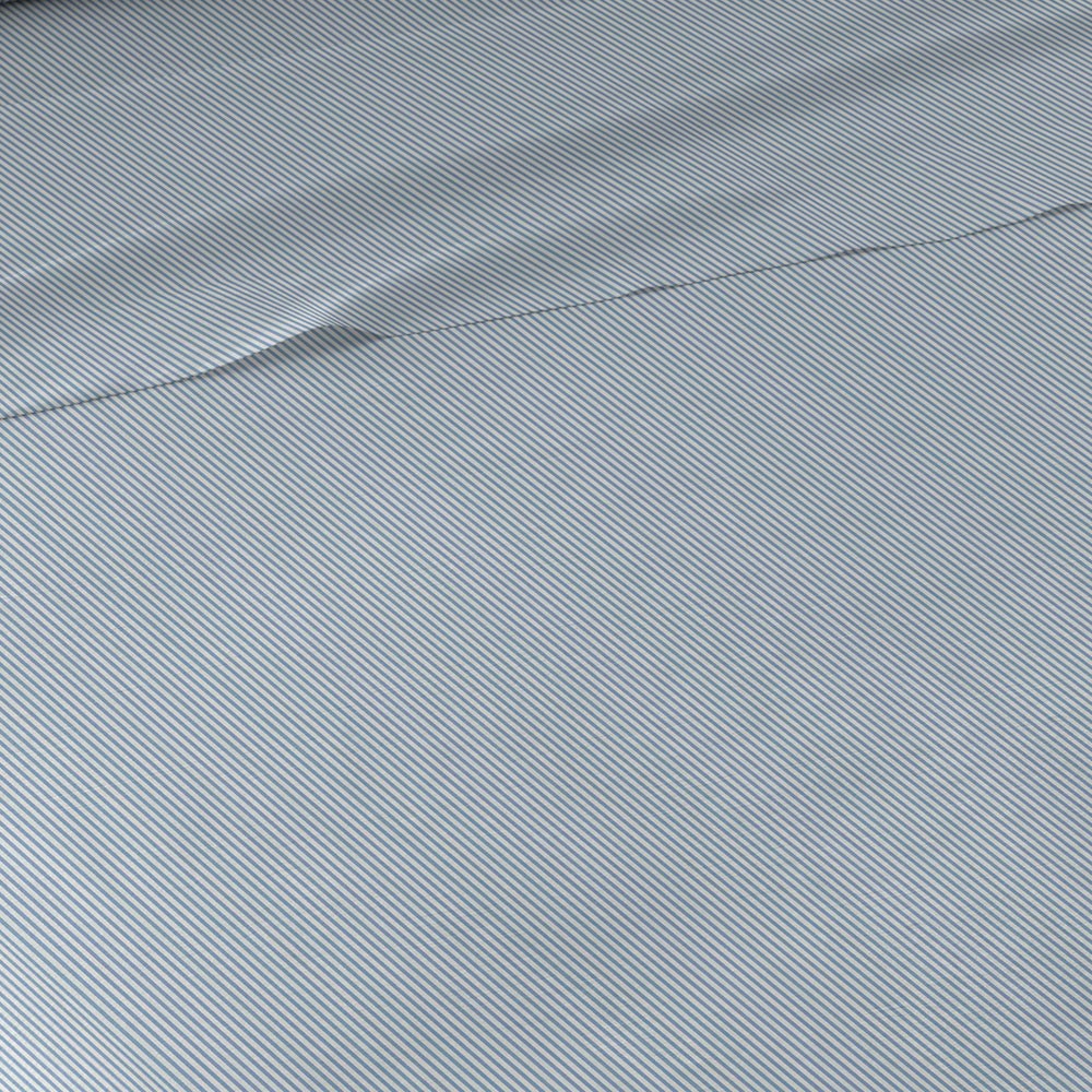 Conjunto de lençóis azul claro