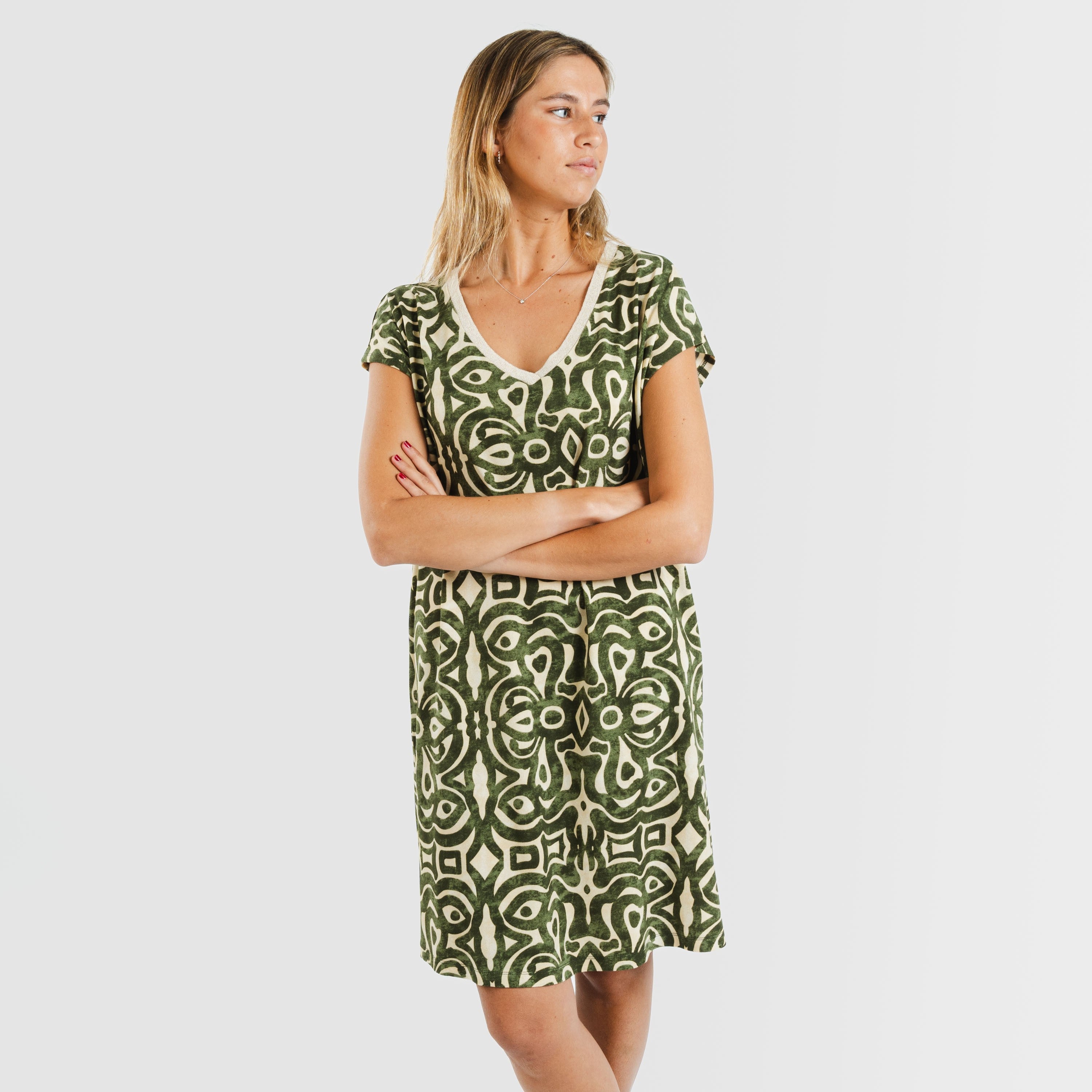 Vestido de caça verde Premura com mangas esvoaçantes