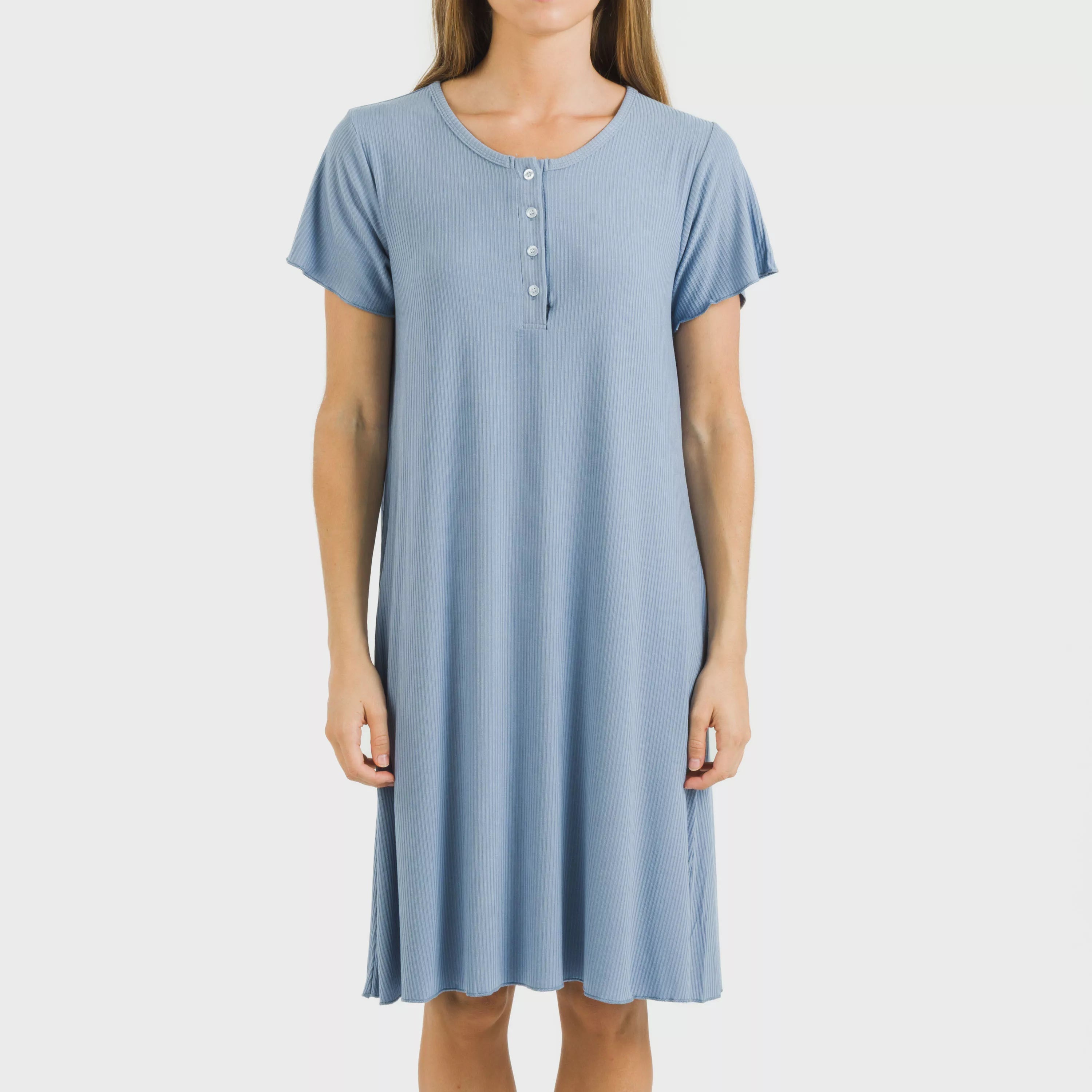 Blusa de manga curta em viscose canelada lisa