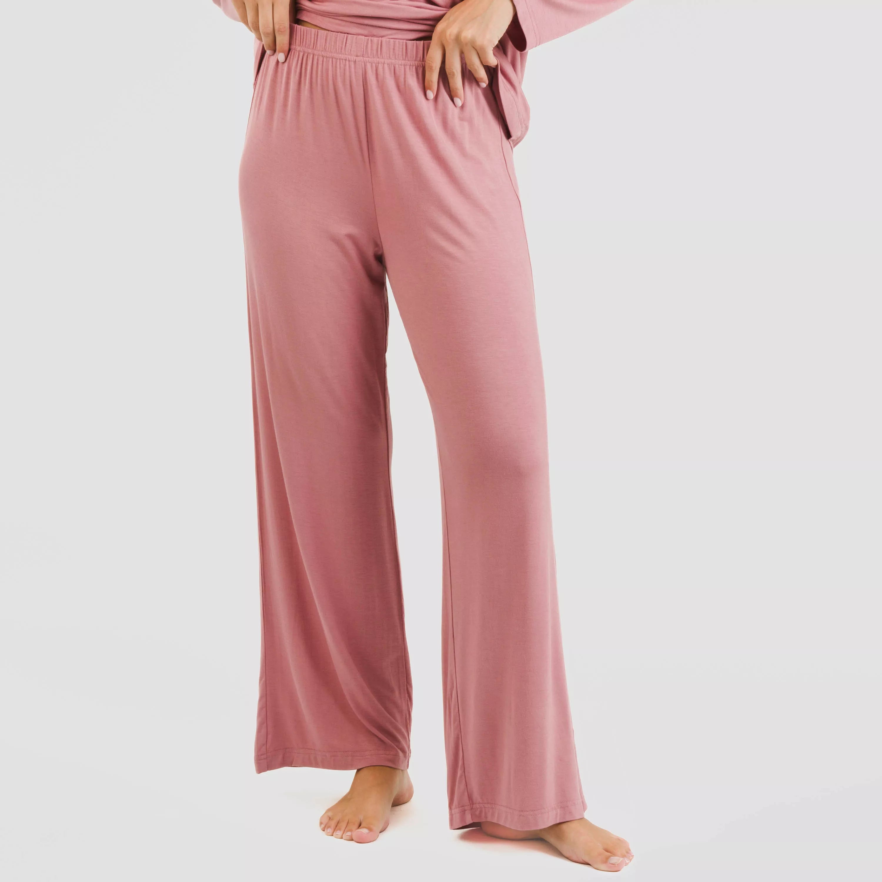 Pijama feminino longo liso de viscose