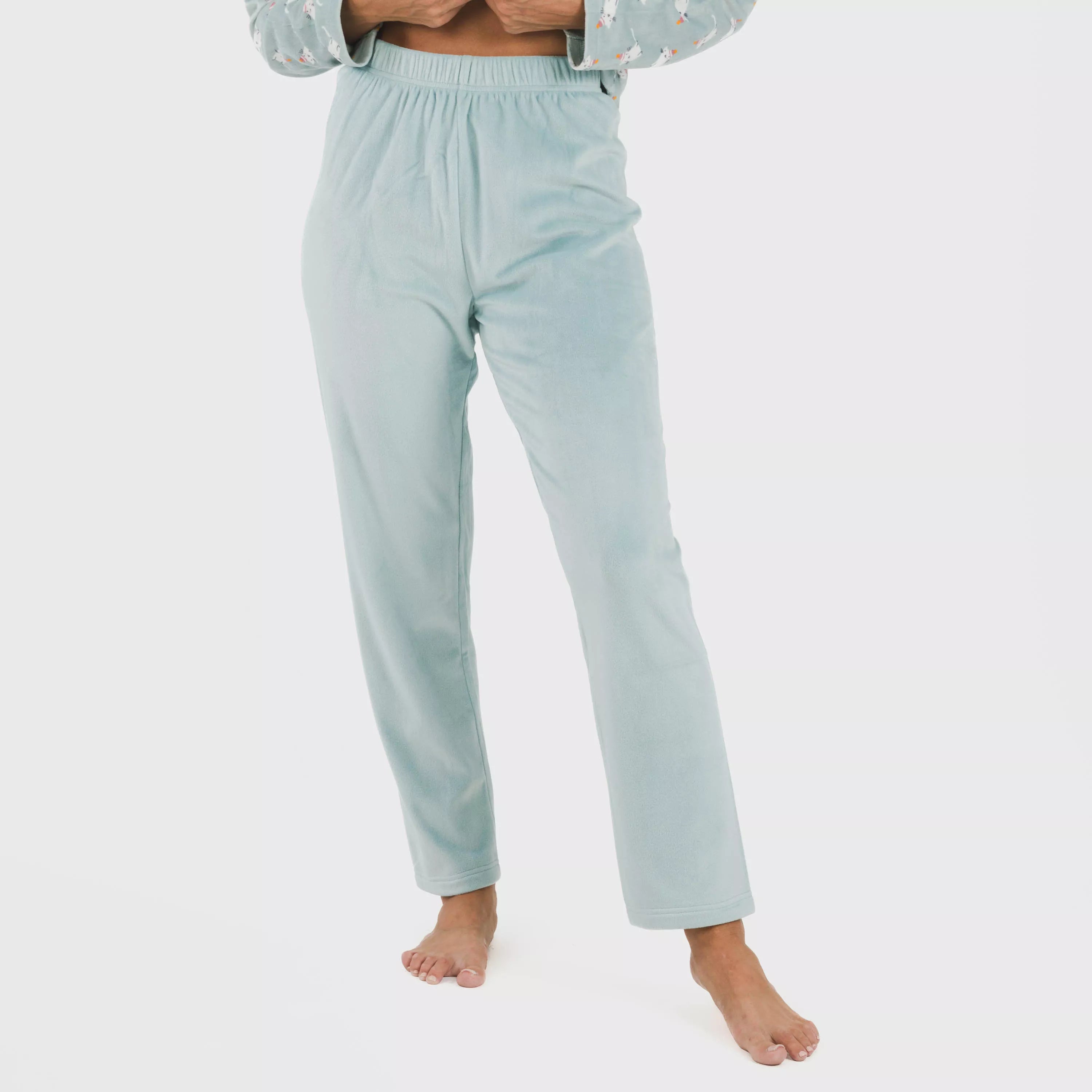 Pijama de veludo azul-turquesa sazonal