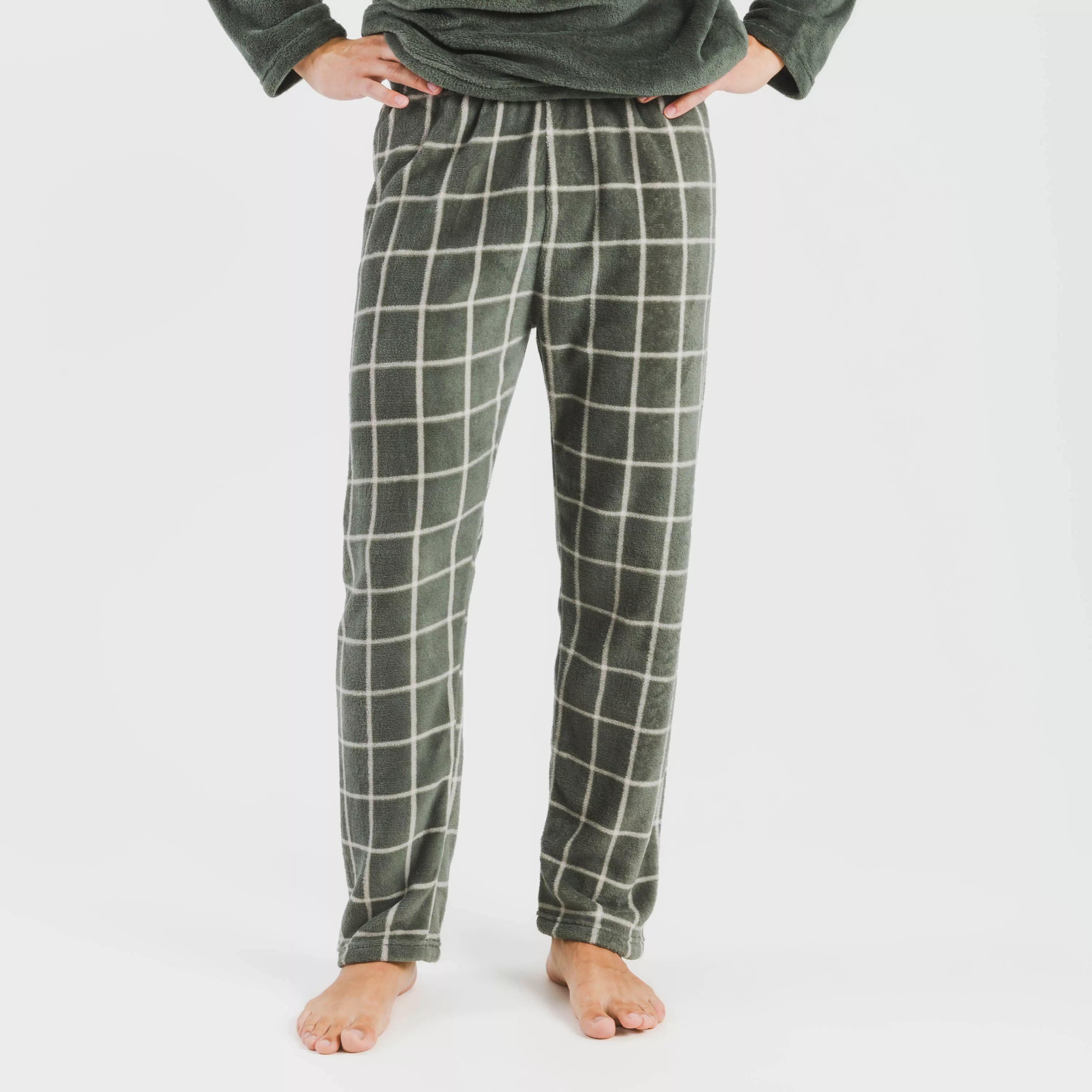 Pijama masculino de lã coral, estampa andina verde, estilo caça.