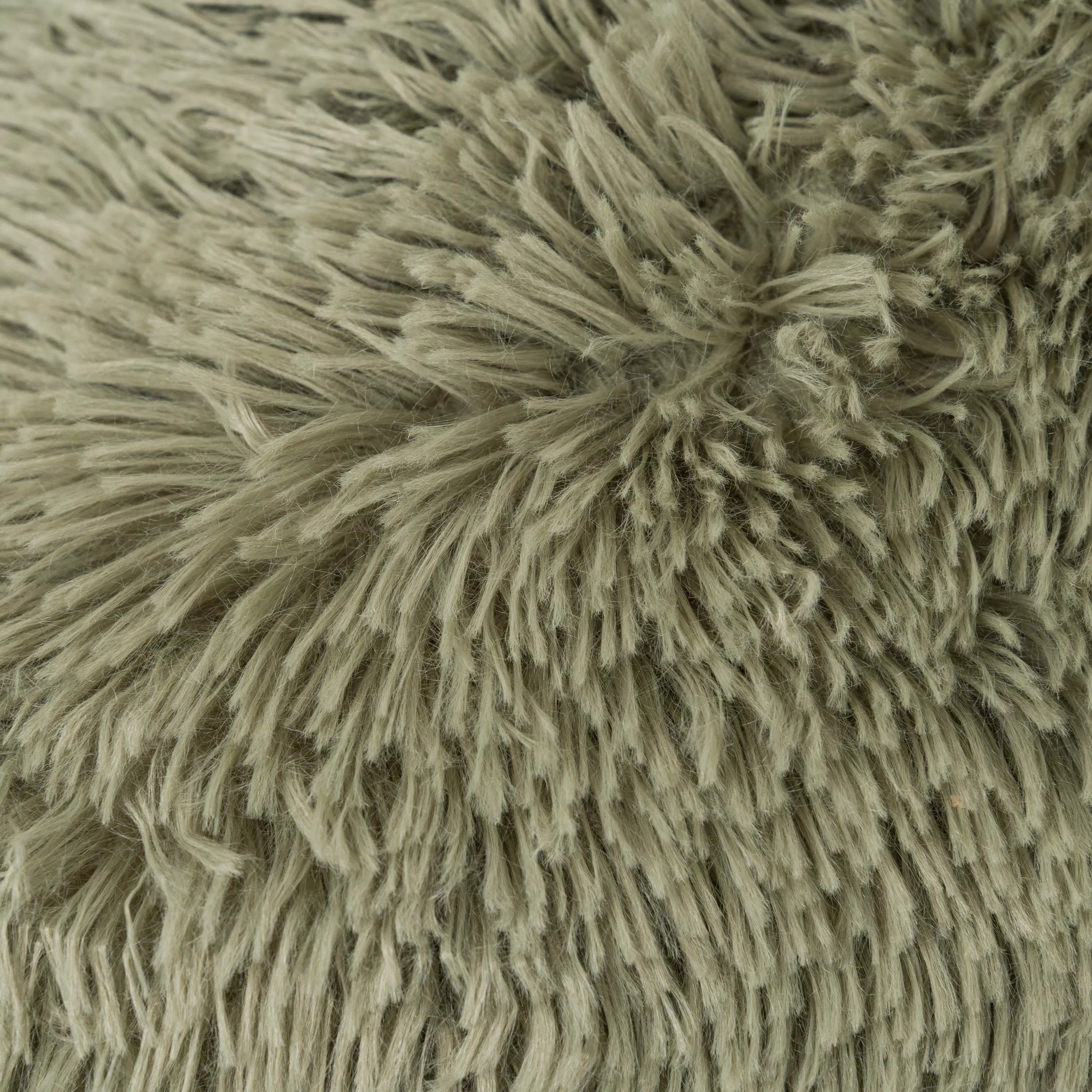 Almofada quadrada de pele sherpa marsala 45x45