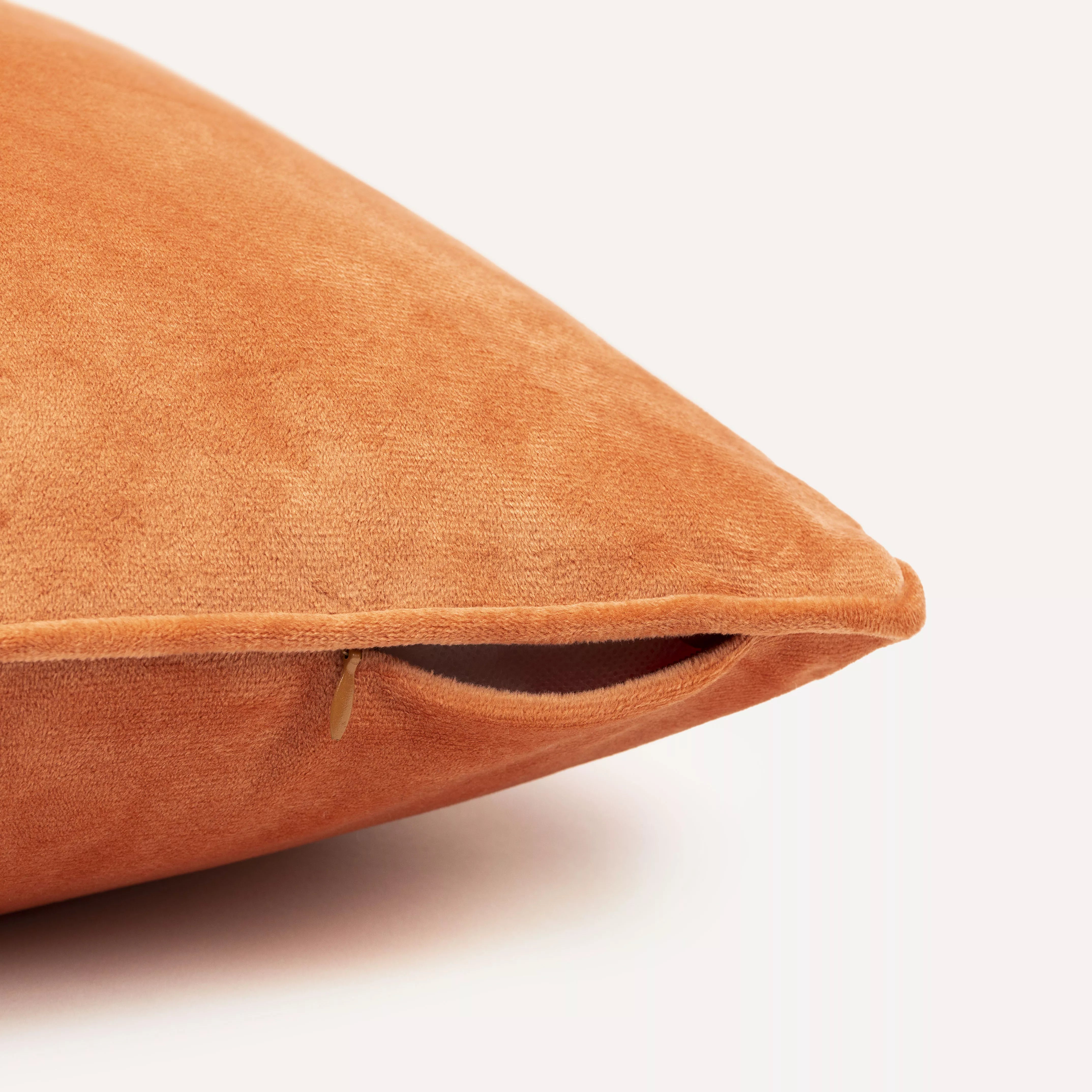 NOVA ALMOFADA DE VELUDO - CAPA + ENCHIMENTO