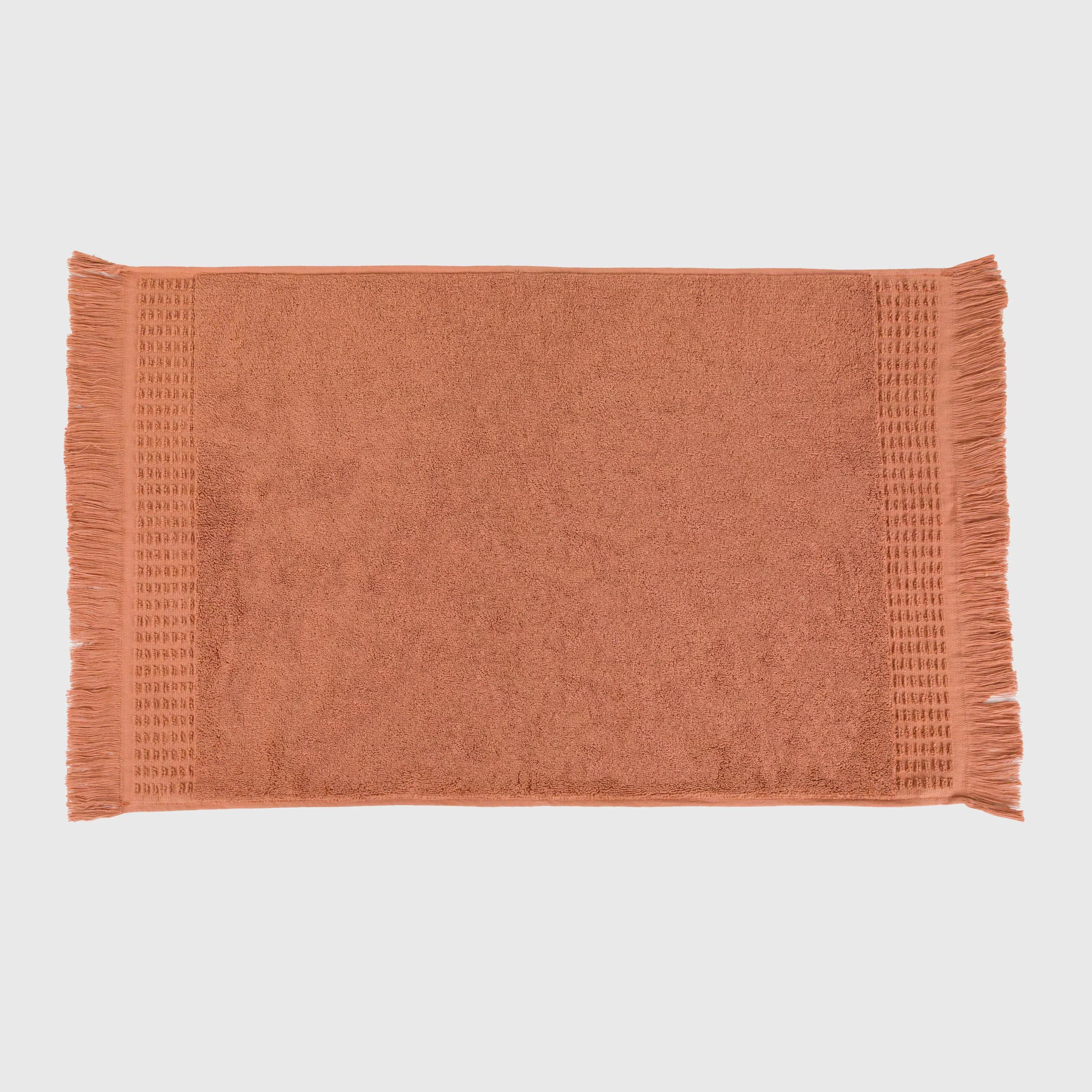 Alfombrin franjas felpudo ninho liso 870g