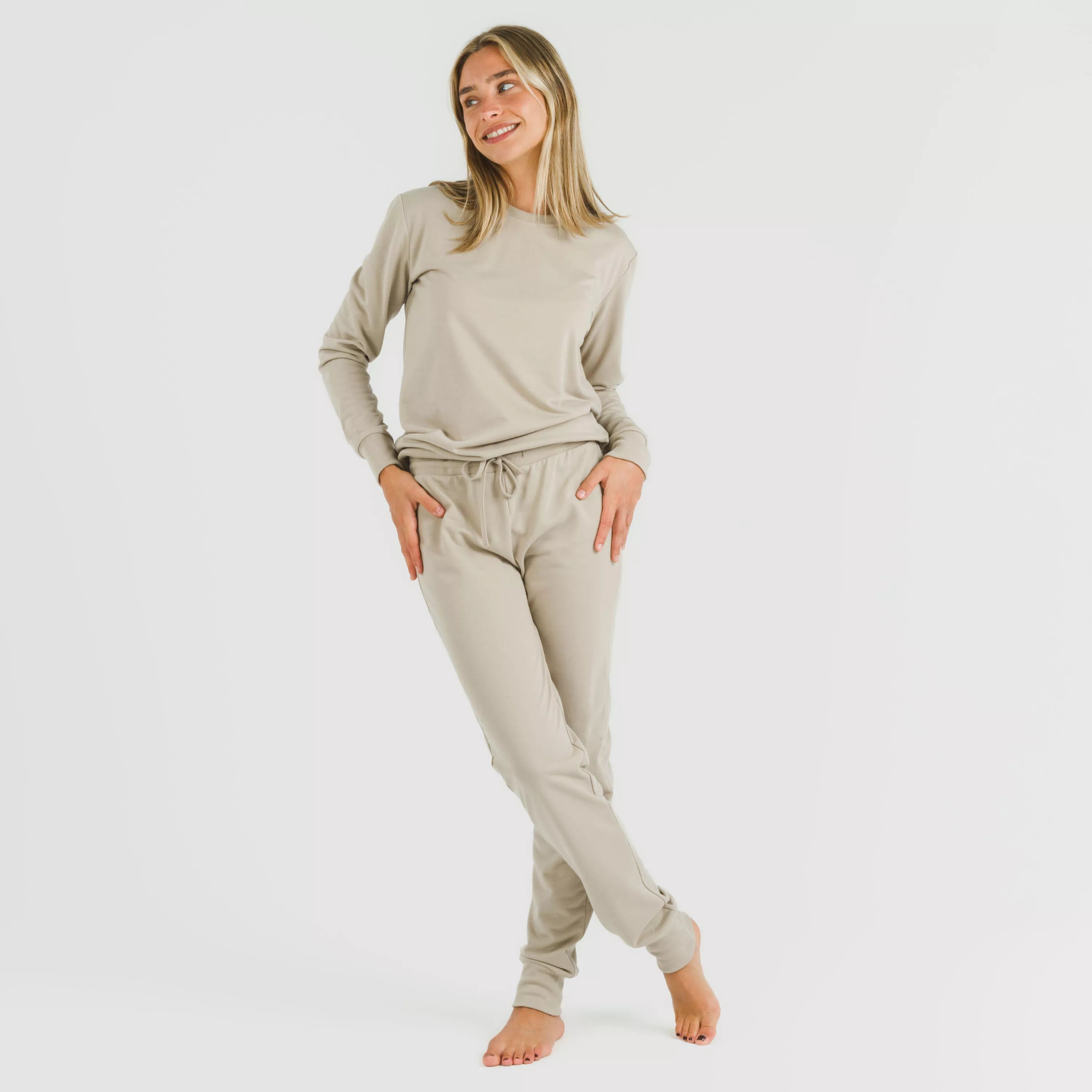 Moletom esportivo básico feminino