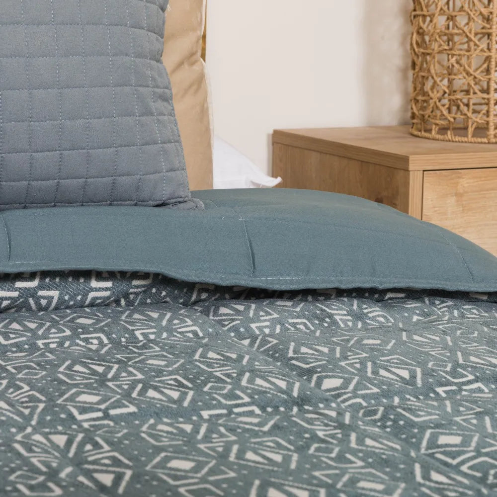 Colcha jacquard chenilla Tiberio New verde francês - 120gr