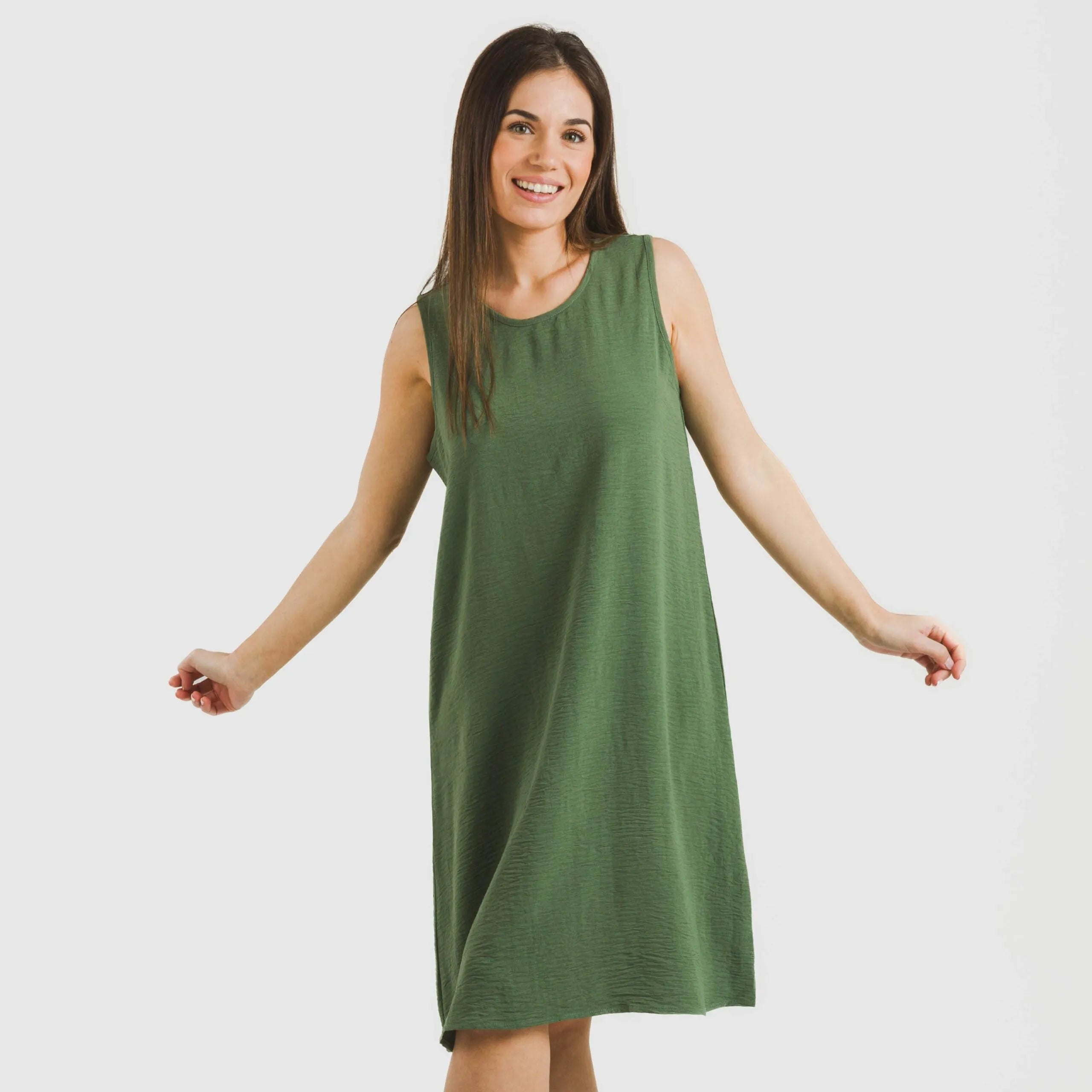 Vestido curto com alças, em musselina de algodão lisa.