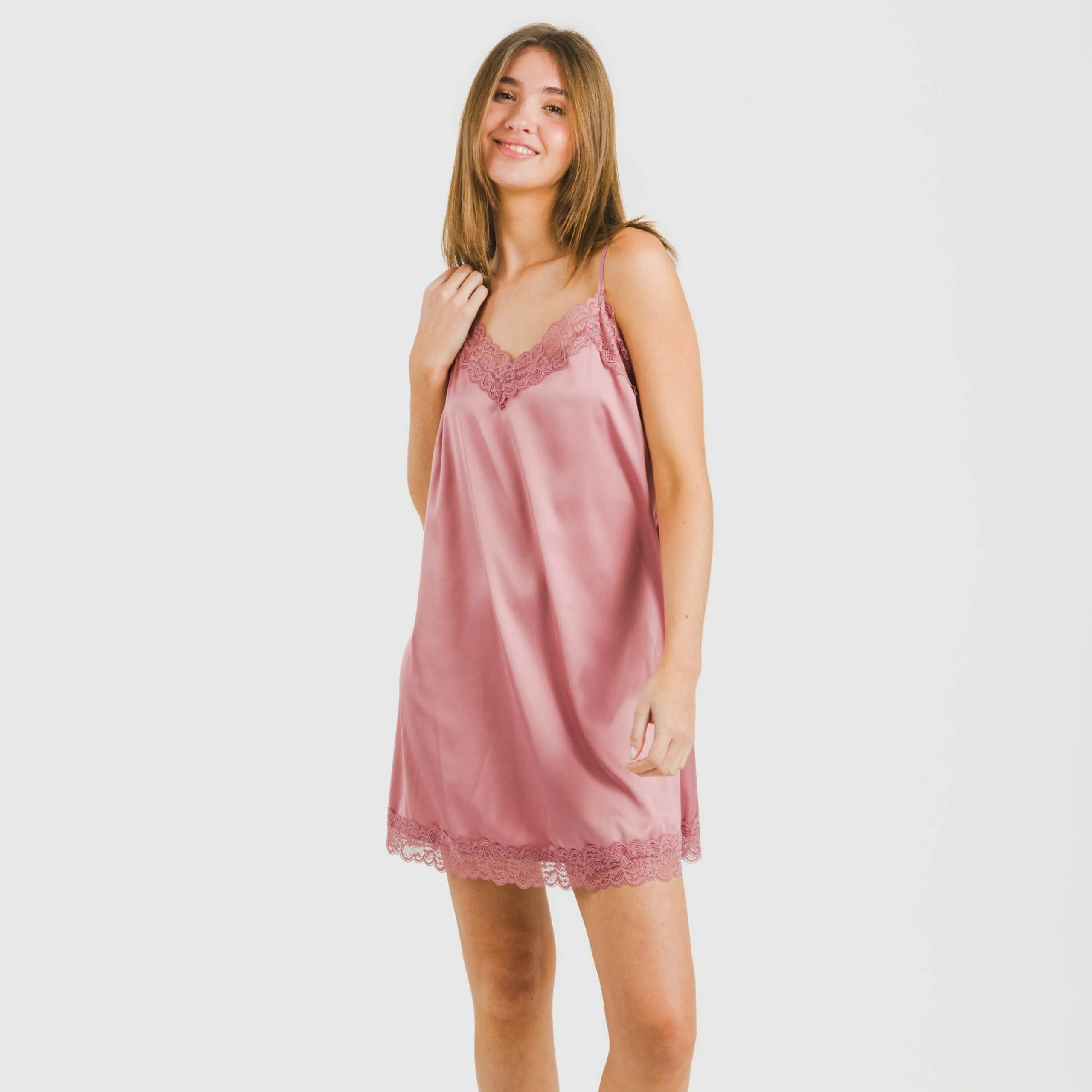 Camisola curta de cetim liso para sexta-feira