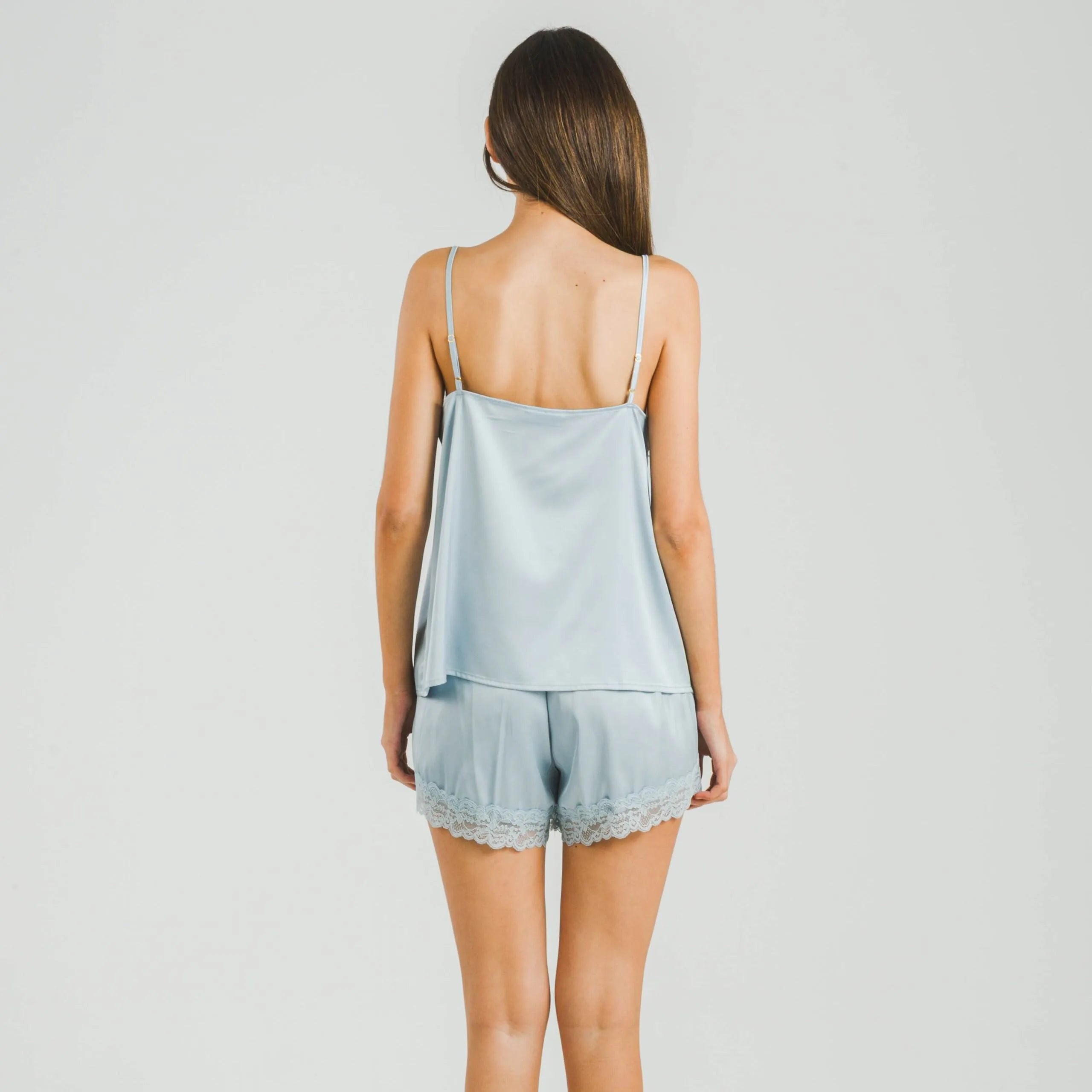 Pijama feminino de cetim com suspensórios, liso, sexta-feira