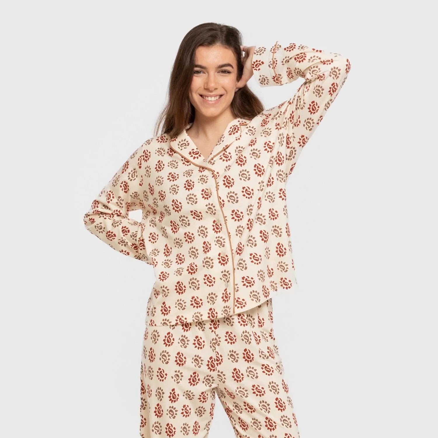 Pijama feminino Brianda estilo camisa comprida de algodão