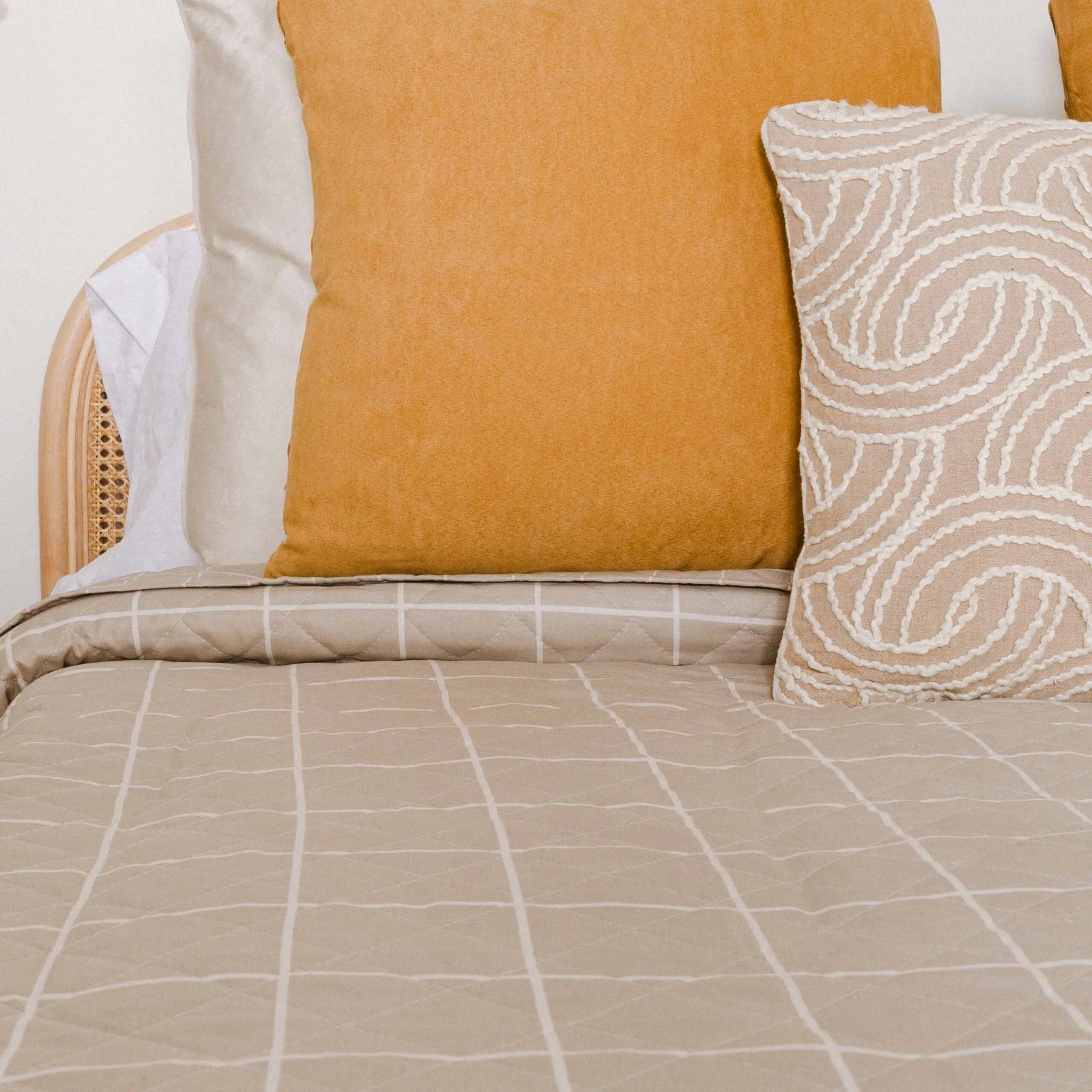 Colcha xadrez de areia Uceda