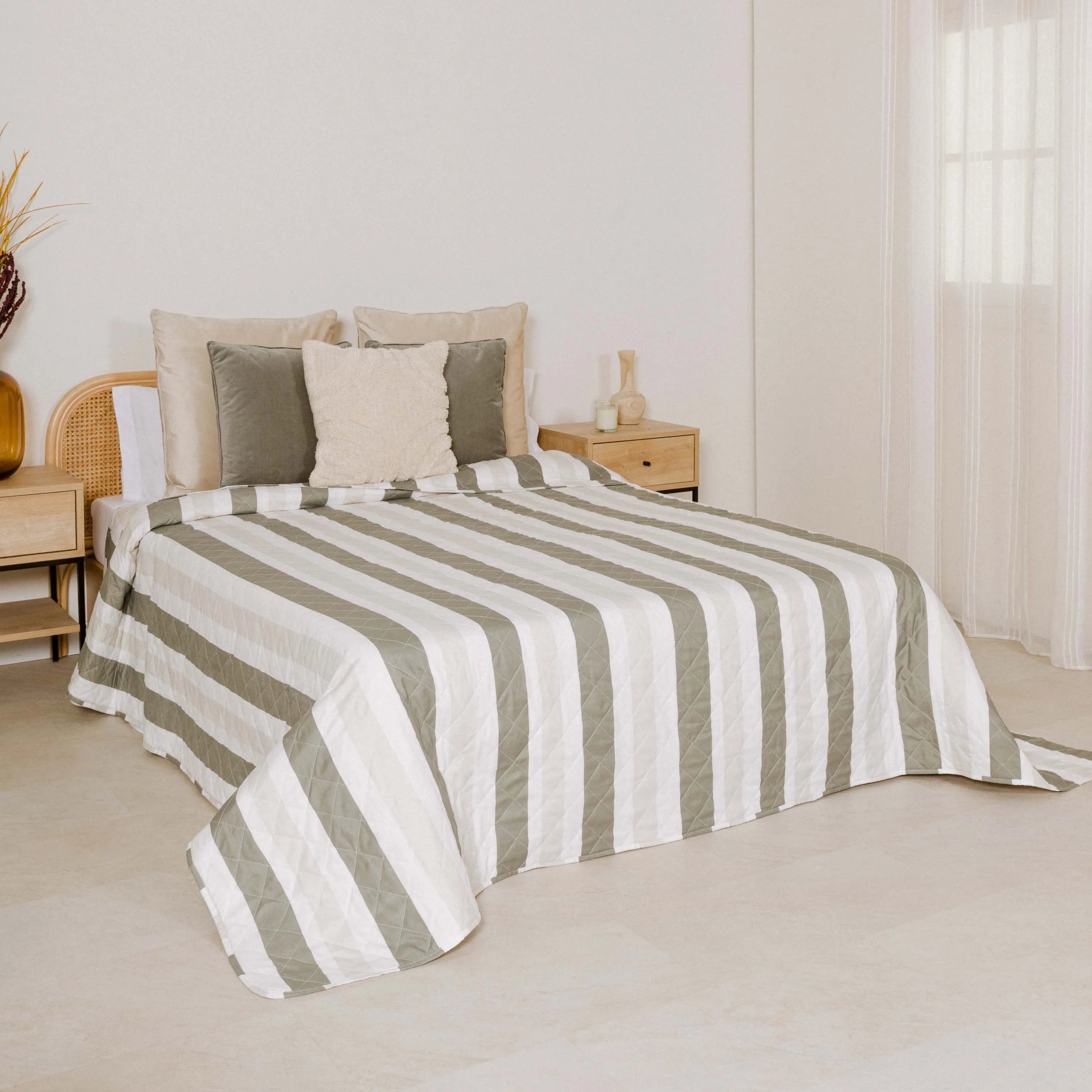 Colcha bouti listrada Calcutta verde-escura