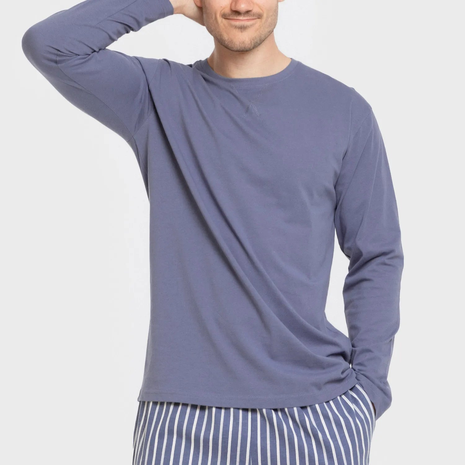 Pijama comprido masculino de algodão, listrado azul Fernando.