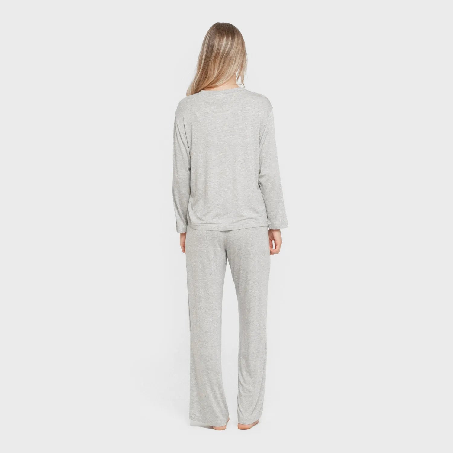 Pijama feminino longo liso de viscose