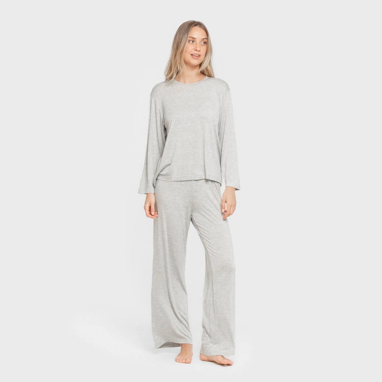 Pijama feminino longo liso de viscose