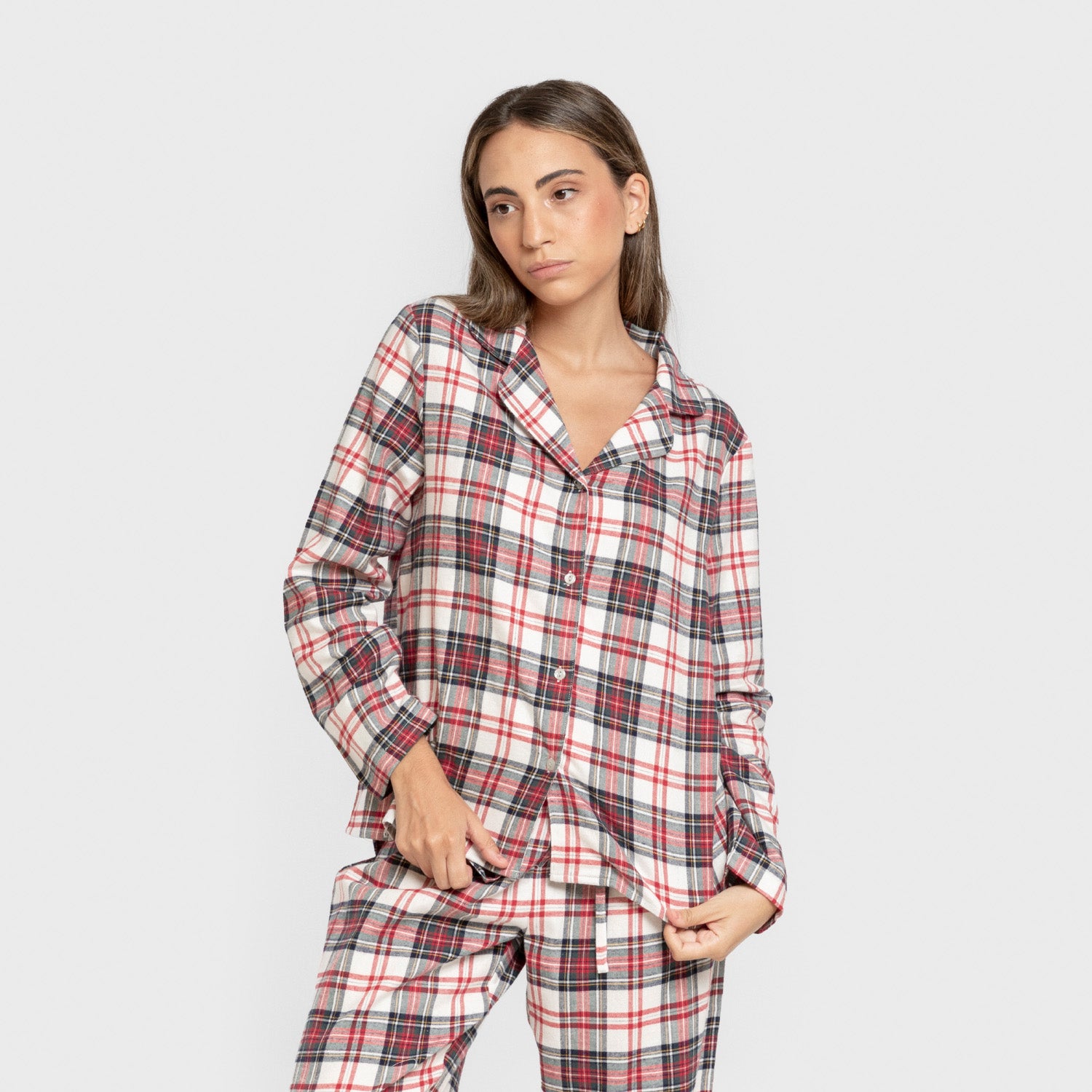 Pijama feminino de flanela de manga comprida, estilo camisa, xadrez vermelho mercúrio.