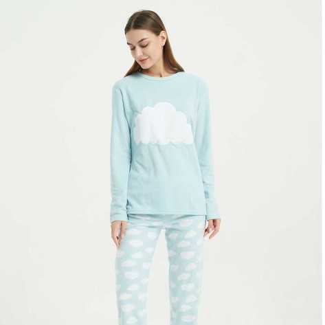 Pijama polar Nube azul celeste roupa-para-estar-em-casa