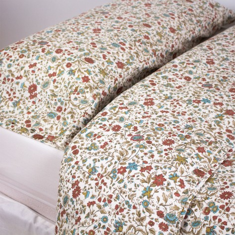 Capa de edredão flanela Daniela castanho Capa de edredão flanela Daniela castanho