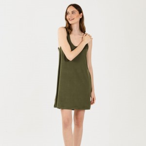 Vestido de alças malha sedosa verde caça 2