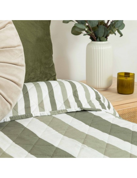 Colcha bouti Raya Aviles verde caça Colcha bouti Raya Aviles verde caça