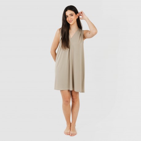 Vestido curto crepe liso