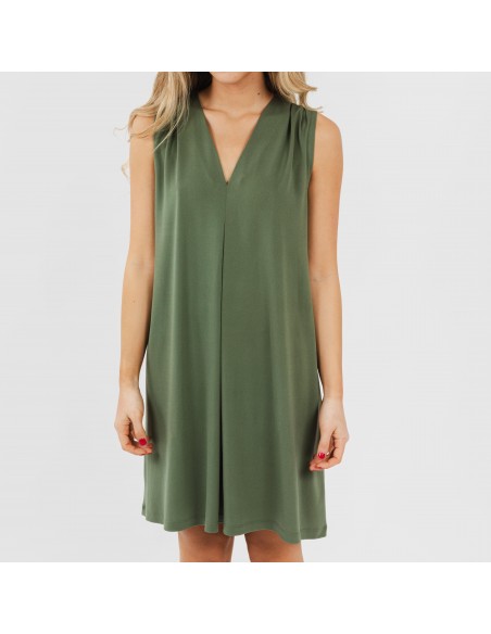 Vestido curto crepe liso Vestido curto crepe liso