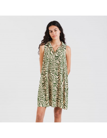 Vestido curto com gola e lapela soft Palmina verde