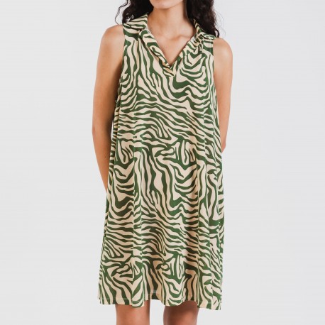 Vestido curto com gola e lapela soft Palmina verde