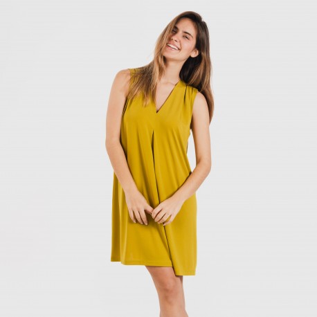 Vestido curto crepe liso