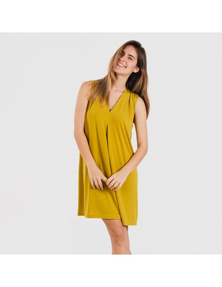 Vestido curto crepe liso Vestido curto crepe liso