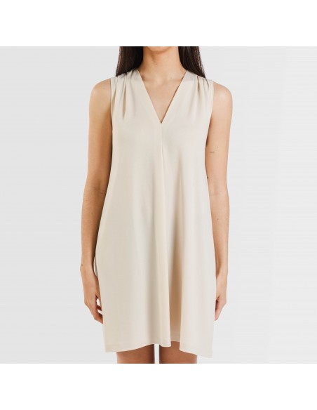 Vestido curto crepe liso Vestido curto crepe liso