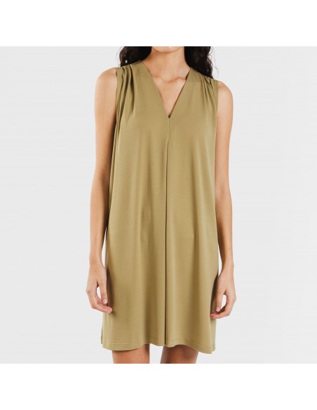 Vestido curto crepe liso Vestido curto crepe liso