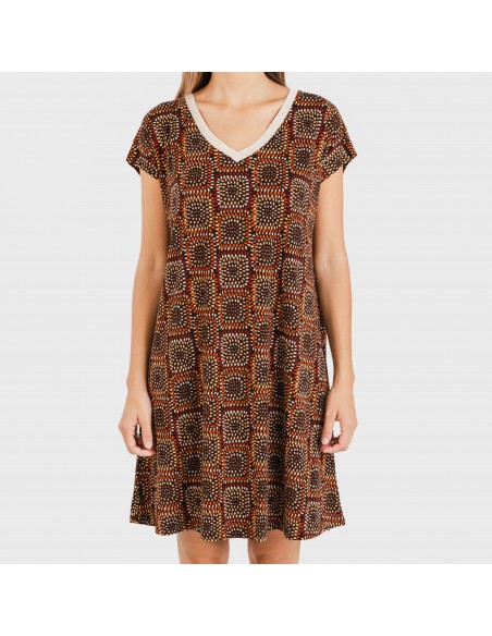 Vestido curto manga fluida crepe Liviana cor telha Vestido curto manga fluida crepe Liviana cor telha