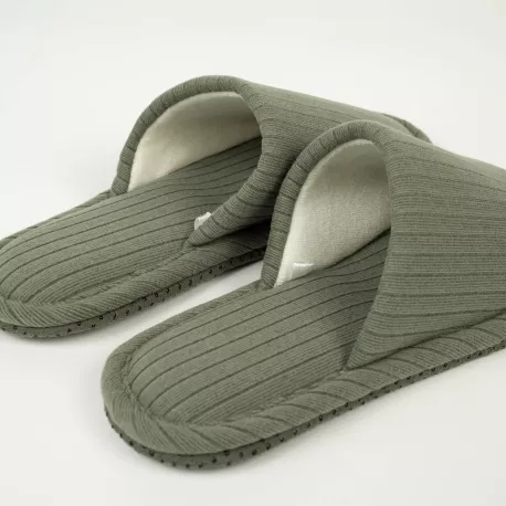 Chinelos canelados raya ancha lisos