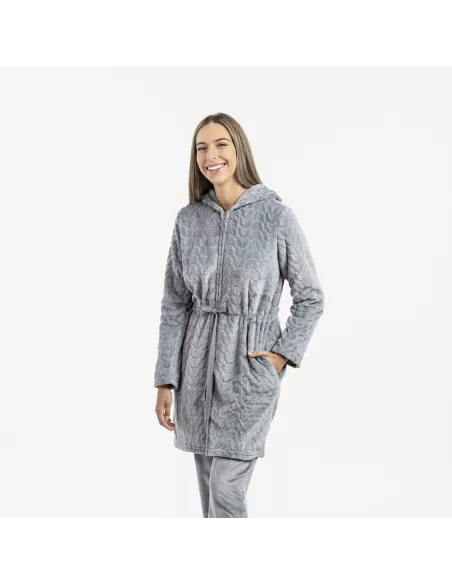 Roupão veludo com gorro Devore liso Roupão veludo com gorro Devore liso