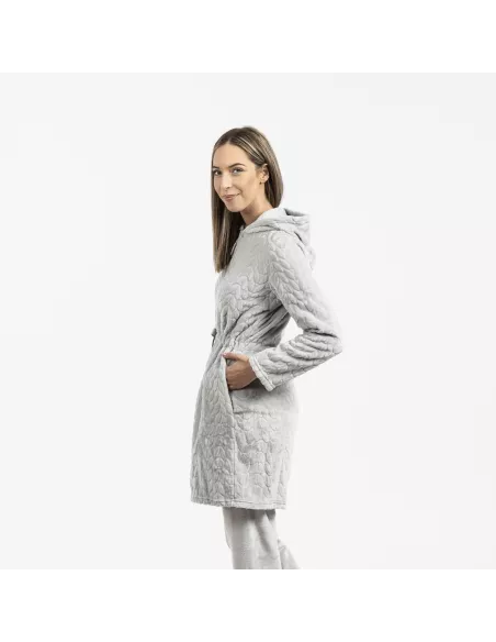 Roupão veludo com gorro Devore liso Roupão veludo com gorro Devore liso