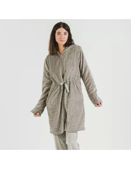 Roupão veludo com gorro Devore liso Roupão veludo com gorro Devore liso