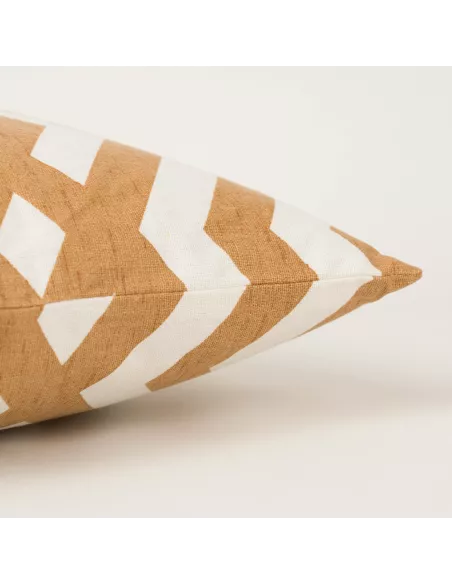 Almofada antimanchas Nela lisa 50x50 Almofada antimanchas Nela lisa 50x50