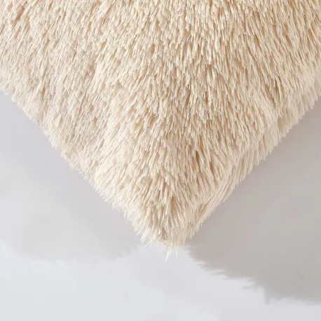 Almofada de pelo Chin lisa 45x45