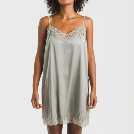 Camisa de dormir curta Saten Friday liso