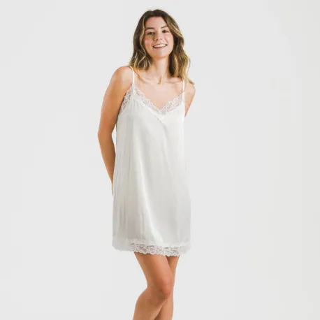 Camisa de dormir curta Saten Friday liso