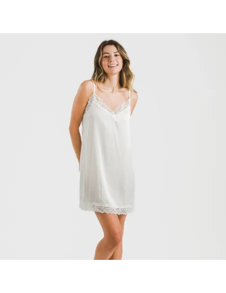 Camisa de dormir curta Saten Friday liso Camisa de dormir curta Saten Friday liso