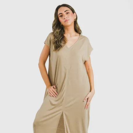 Vestido comprido manga fluída viscosa liso