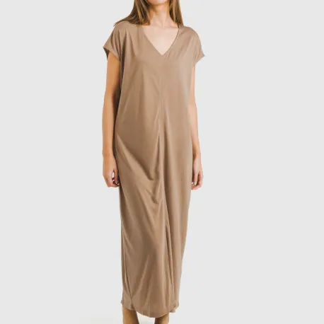 Vestido comprido manga fluída viscosa liso